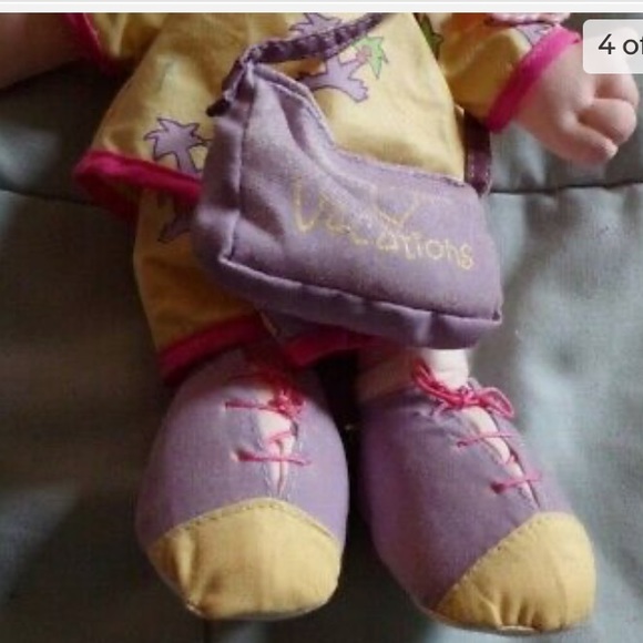 1988 Precious Moments Applause
Vintage August Doll Nellie 2nd Edition
with tag - Picture 8 of 11